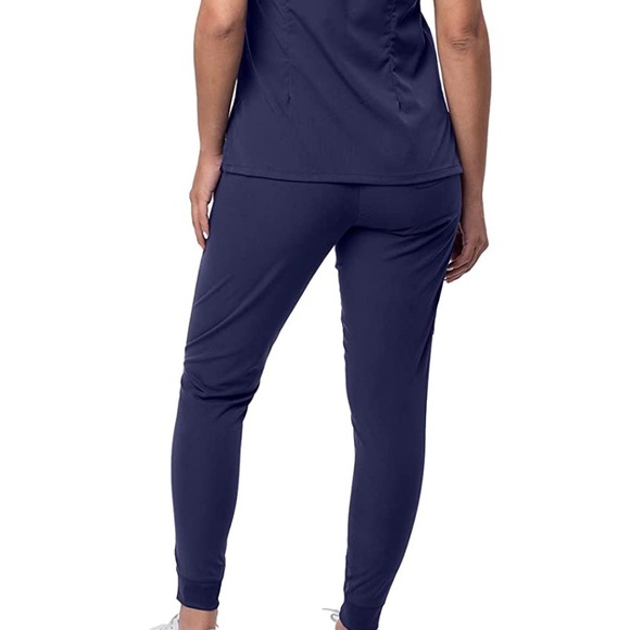 Adar Pro Movement Booster Scrub Set - Sweetheart V-Neck Top & Yoga Jogger Pants - Picture 2 of 9